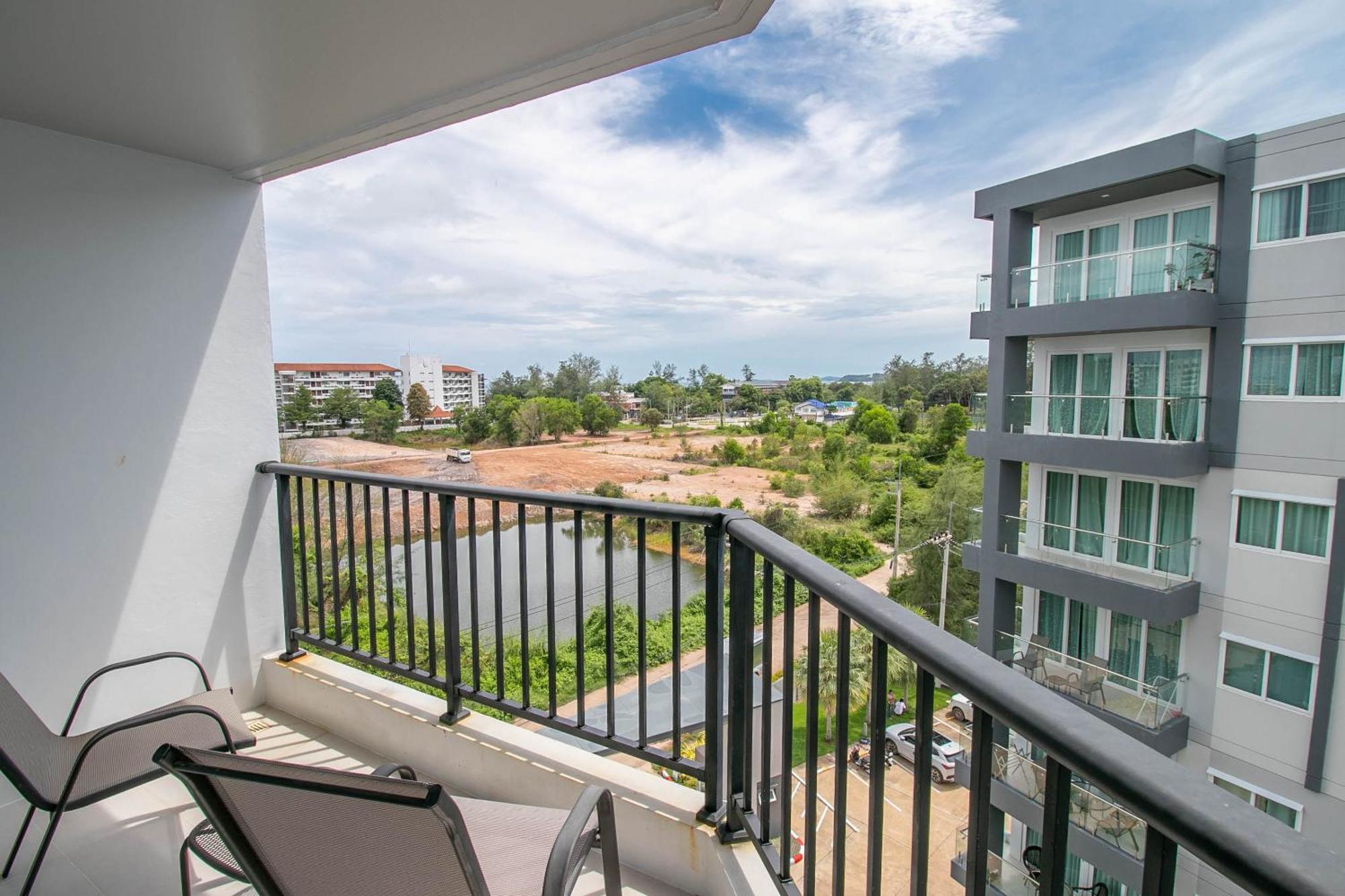 Mantra Beach Condominium Suite 2 - Mae Phim Ban Tha Fat Екстериор снимка